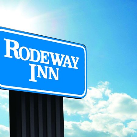 Rodeway Inn Pittsfield Exterior foto